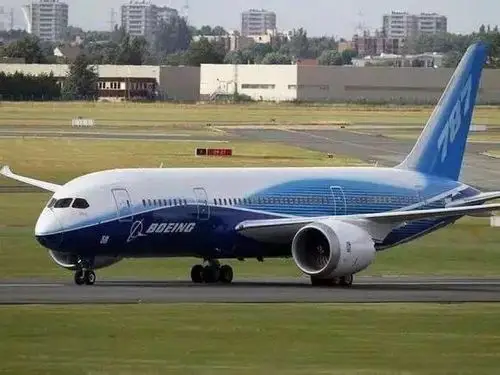 顶级富豪开飞机:盘点全球五大奢华私人飞机|波音747|空客a380|香港