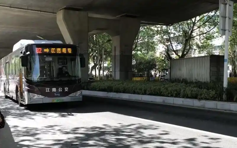 【南京公交】南京江南公交82路(所街→江南明珠)全程pov