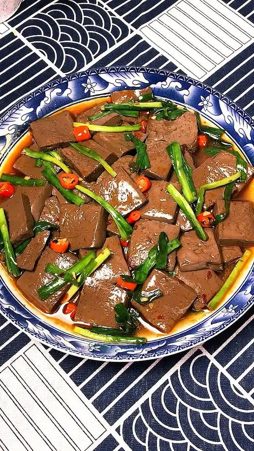 我的秘密食谱#家常红烧猪血-度小视