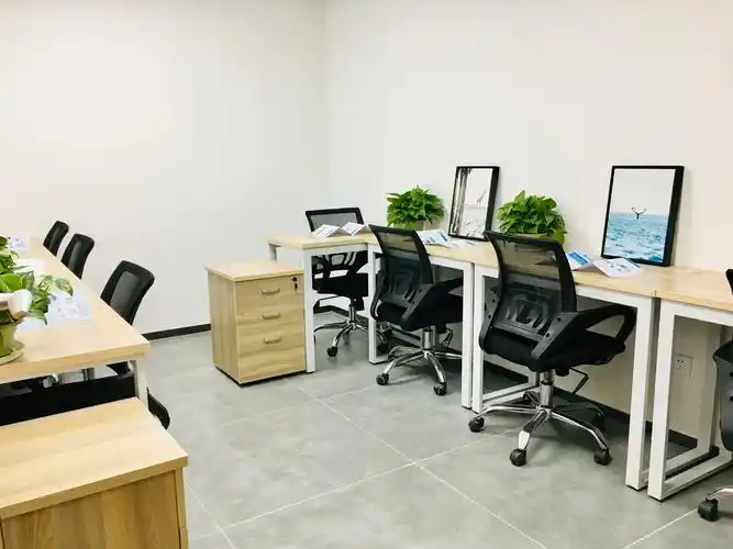 【个人】宝安小面积办公室出租,提供红本,可解除工商税务异常