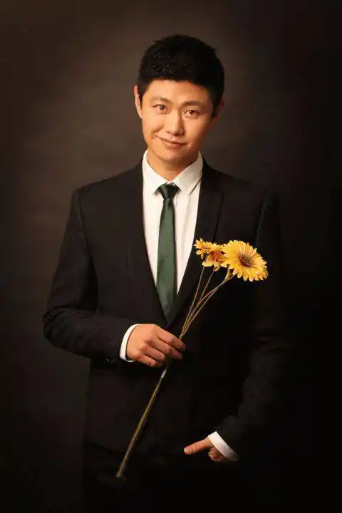 农村兵退伍待遇农村兵赵荀个人资料赵荀求婚女友濮玉被赞大美人