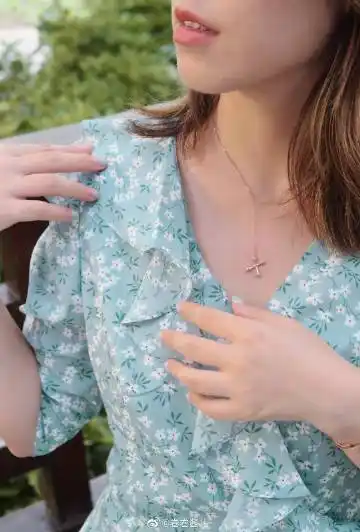 博主旅行视频自媒体 查看更多 a 微关系 她的关注(772) insipid伍sir