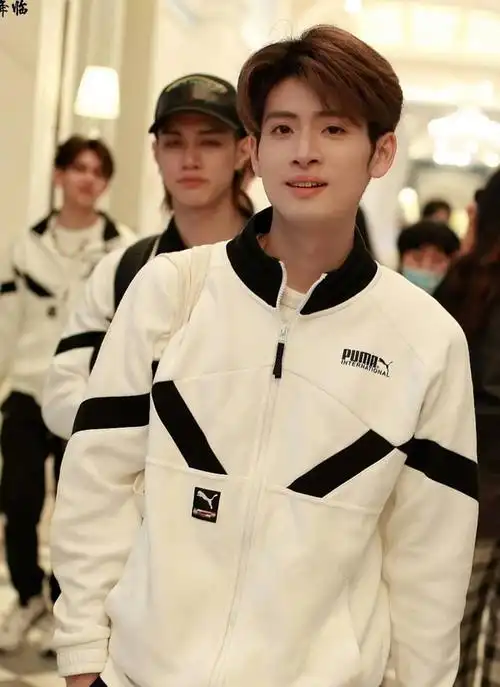 求几张力丸适合当头像的图片