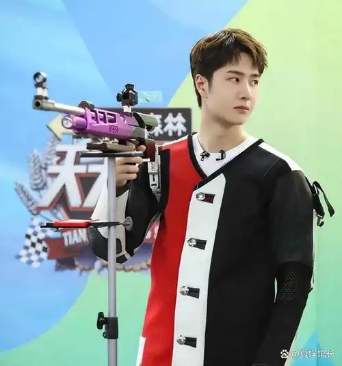 没想到26岁的王一博竟以这种方式给流量明星们提了个醒