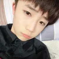 帅气小青年_男生头像_我要个性网