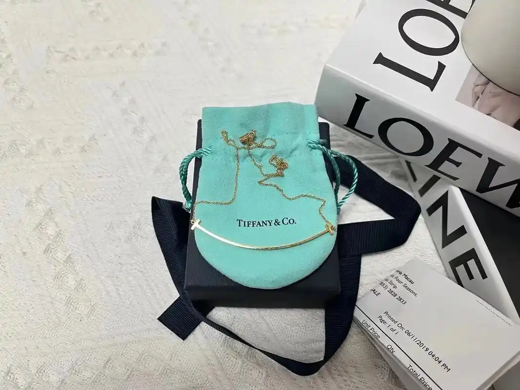 笑脸.99 39343131363930  tiffany/ - 抖音