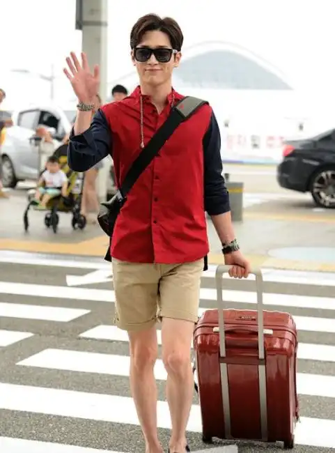 roommate成员赴日拍摄 朴春确定暂时退出