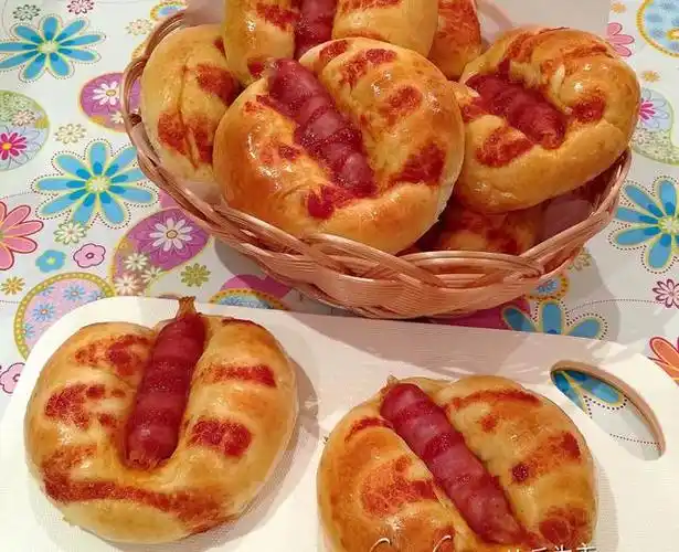 肠仔小面包图片大全