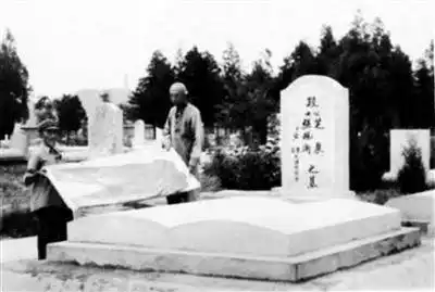 段祺瑞之墓(图注)