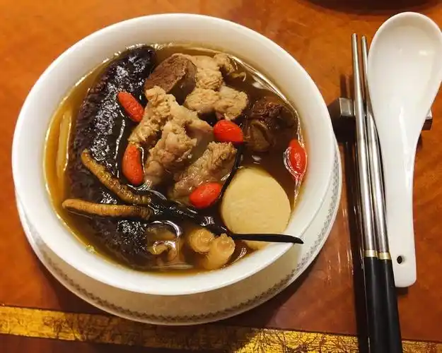 红枣炖海参怎么炖 红枣炖海参的做法大全