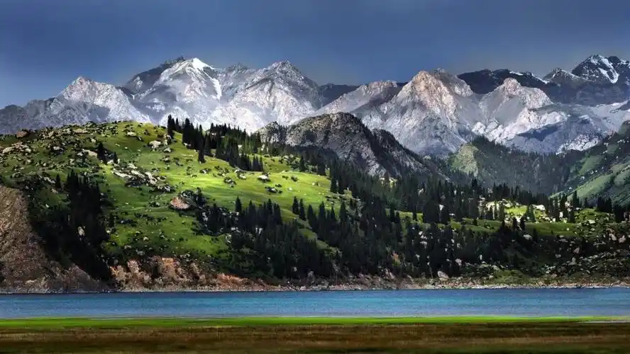 独库公路沿途美景