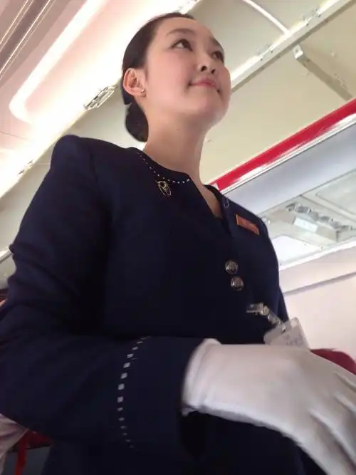 朝鲜高丽航空空中乘务员.