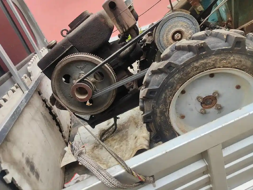 桂花手扶拖拉机,蚂蚱头.桂花蚂蚱头!手扶特价1580---带 - 抖音