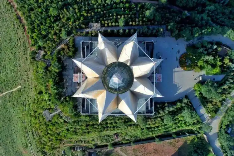 西宁南山凤凰台近日向市民开放