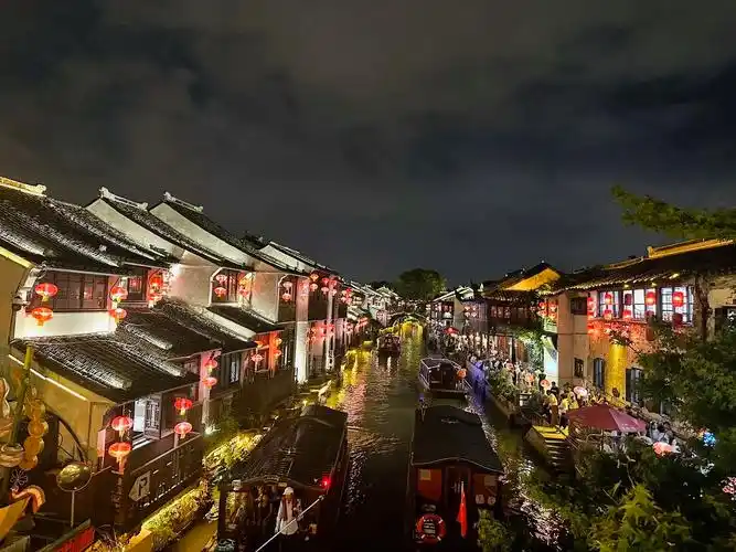 姑苏城  七里山塘绝美夜景! - 抖音