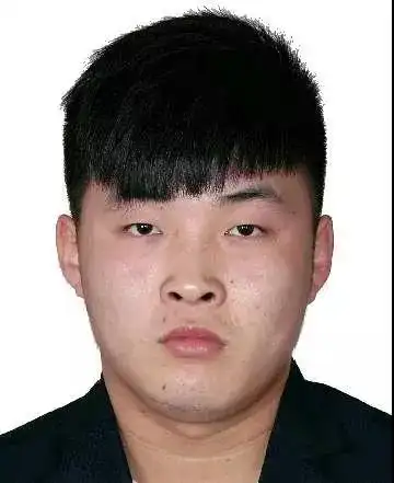 6,刘浩,男身份证号:370181199411225617山东章丘官庄街道办事处三赵村