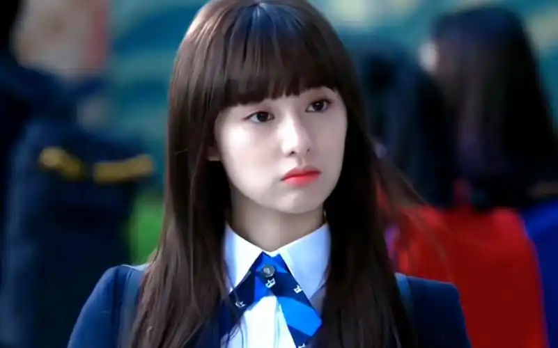 【金智媛】"又拽又美的大小姐"这么厚的刘海都能这么漂亮