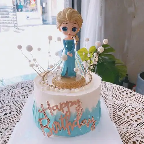 艾莎公主皇冠蛋糕