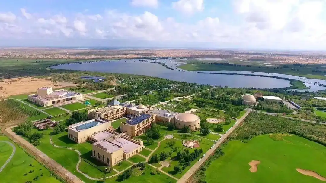 七星湖沙漠度假区4月1日正式运营,邀您赏花踏青,共嗅春风!