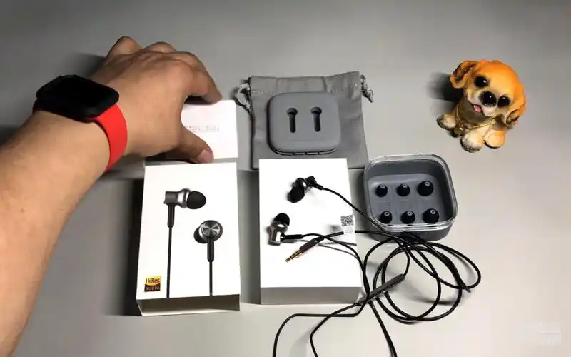 【安润出品】小米圈铁耳机pro"更不正经"详细开箱「小米之家购入」大