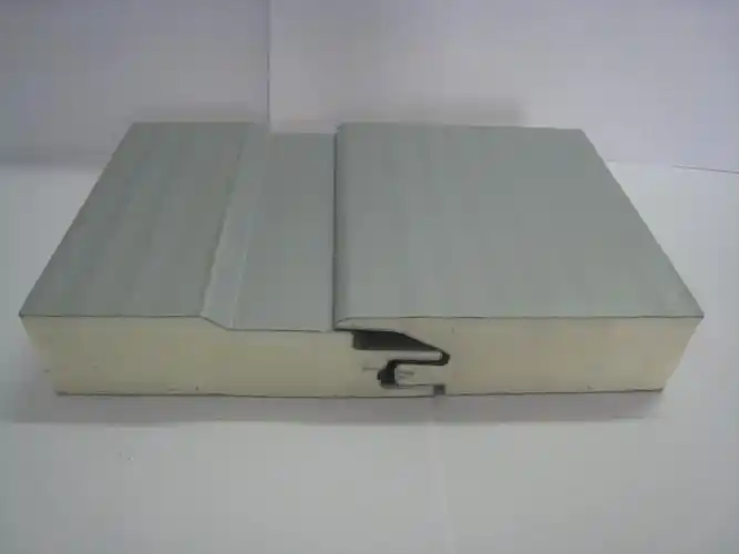 名称:聚氨酯夹芯板