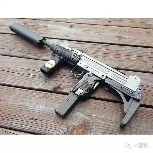 以色列名枪uzi乌兹冲锋枪