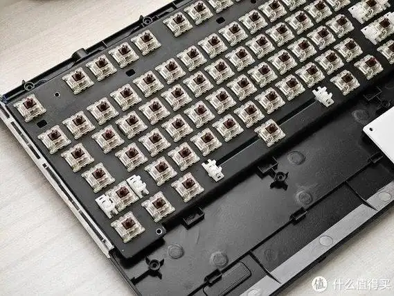 爱它就用抛光机刮它:战损级樱桃rgb轴机械键盘拆解翻新全记录(超多图