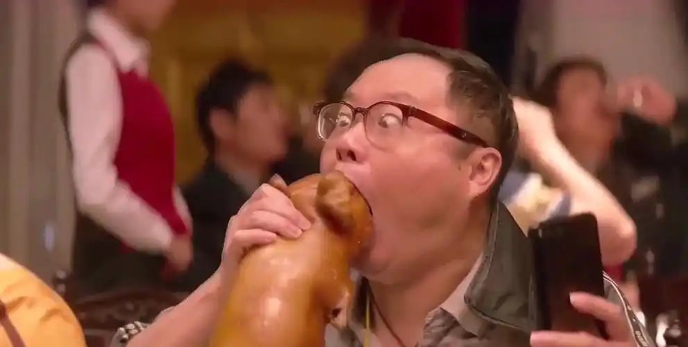 《夏洛特烦恼》里的龙套演员:没想到"卧龙凤雏"都在里面__财经头条