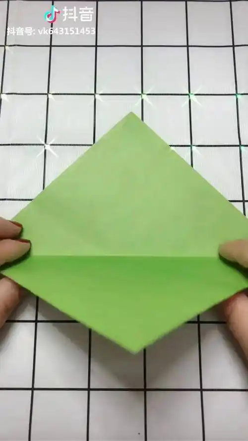 一分钟教你学会金刚狼爪折纸