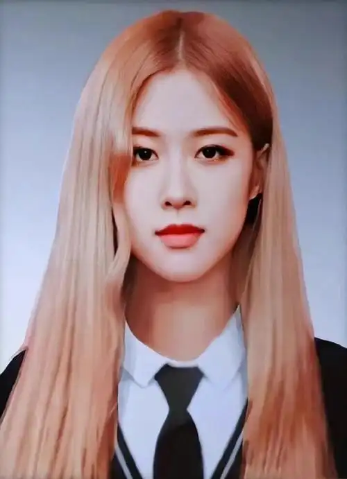 各种发色的朴彩英