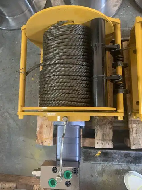 山东卷筒式钢丝绳提升液压绞车卷扬机一吨半液压马达绞车