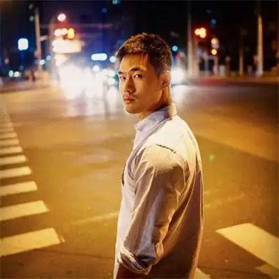 高冷霸气成熟男生头像