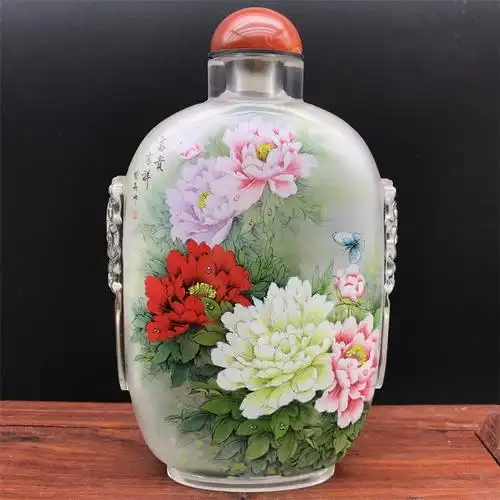 瓶内内画鼻烟壶雕刻兽头水晶手绘特色收藏摆件内画鼻烟壶