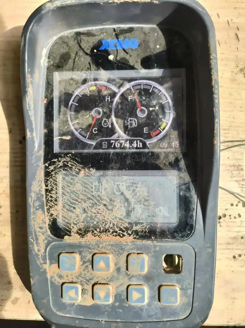 徐工60挖掘机报警 002代码. gps故障锁车