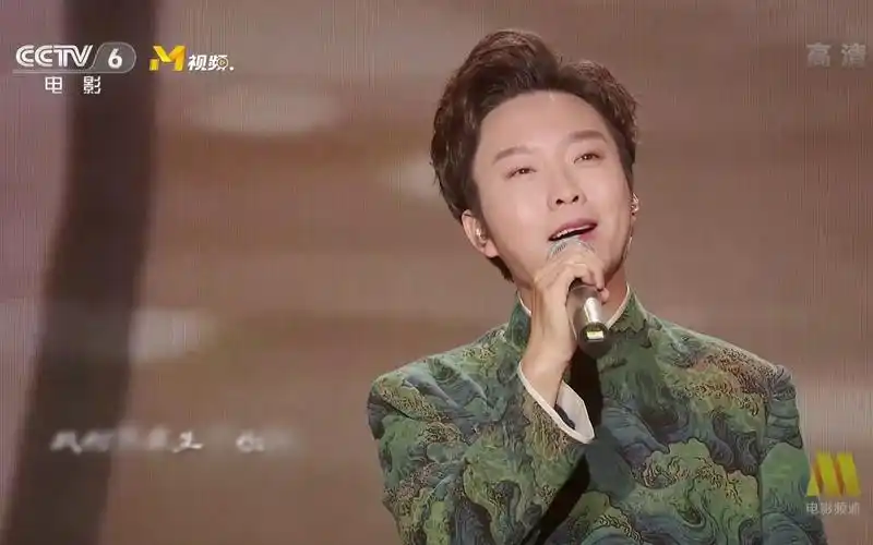 中国风拿捏了 李玉刚演唱《万疆》太好听了!_哔哩哔哩_bilibili