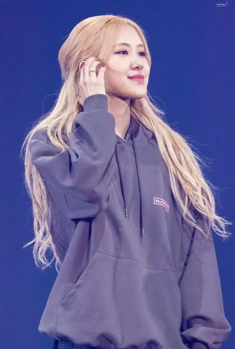 晕乎乎の肉 #rosé #jisoo #jennie #l - 抖音