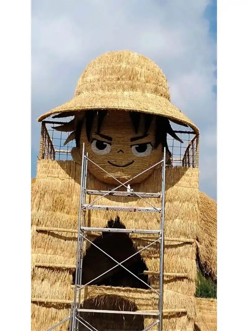 稻草农耕. #稻草人摆件 #稻草迷宫 #草编工艺品 #稻草谷 - 抖音