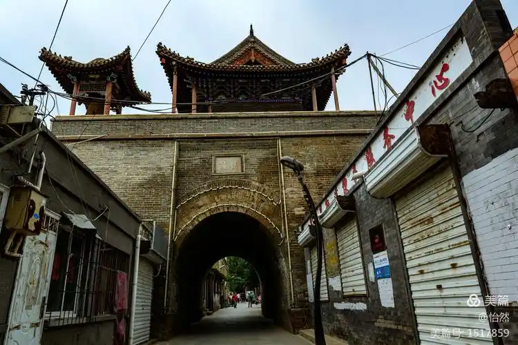 张家口堡 一 文昌阁(四门洞)