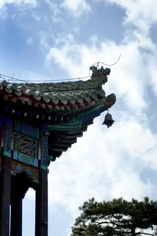 尝试拍摄房檐屋角