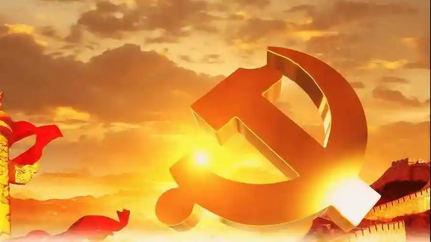 文艺党课:编号1927的铁锤镰刀(mp4)