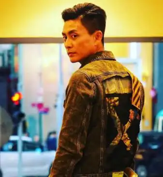 娱乐圈痞帅黄宗泽,和21个女星传过绯闻,万花丛中过片叶不沾身!