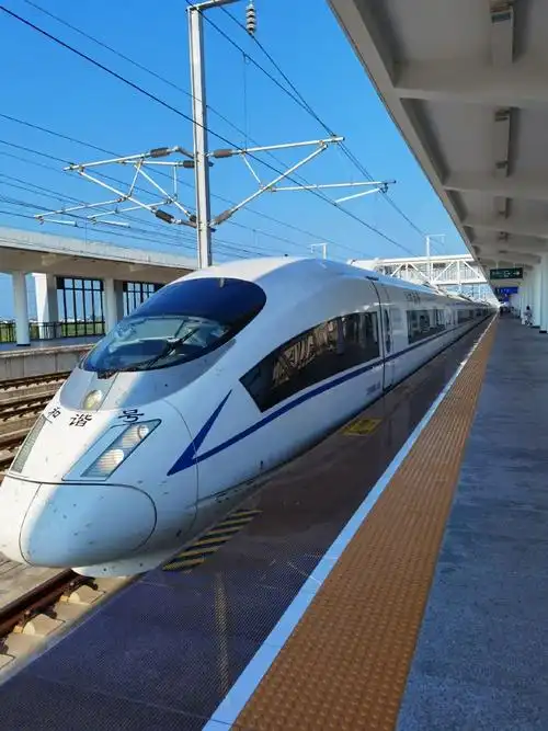 中国高铁如何从0到1