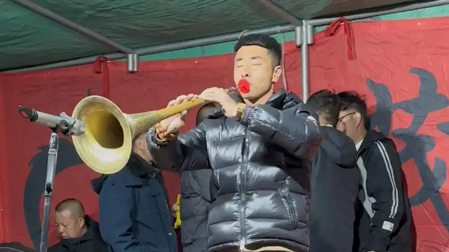 大唢呐演奏:哭灵堂