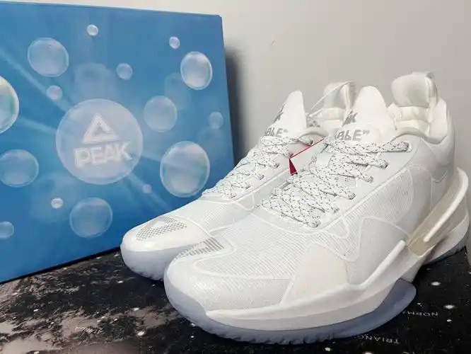 匹克态极闪现3代气泡电竞篮球球鞋2022三代篮球鞋