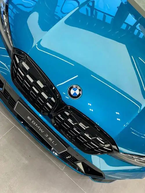 宝马新3系325li耀夜海岸蓝太香了