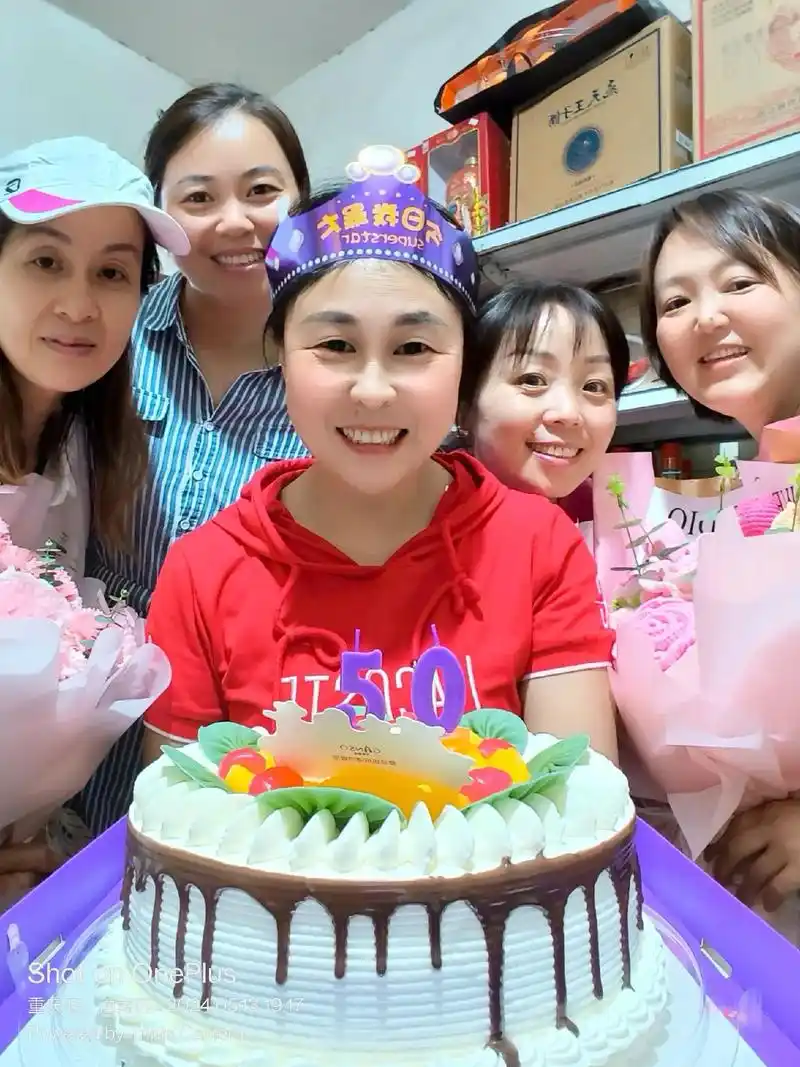 今天是我的生日 #永远十八岁 #年年有今曰岁岁有今朝 #过生日要右仪