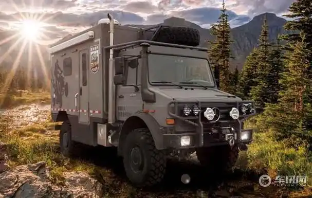 进口奔驰乌尼莫克越野房车,都知道它是一种越野车,人们赋予了它越野