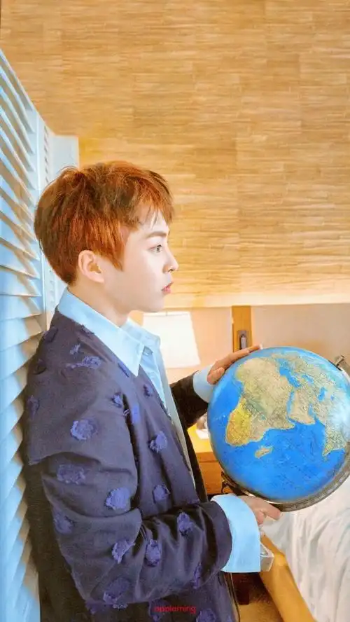 金珉锡:说出这哥的年龄估计没人信叭