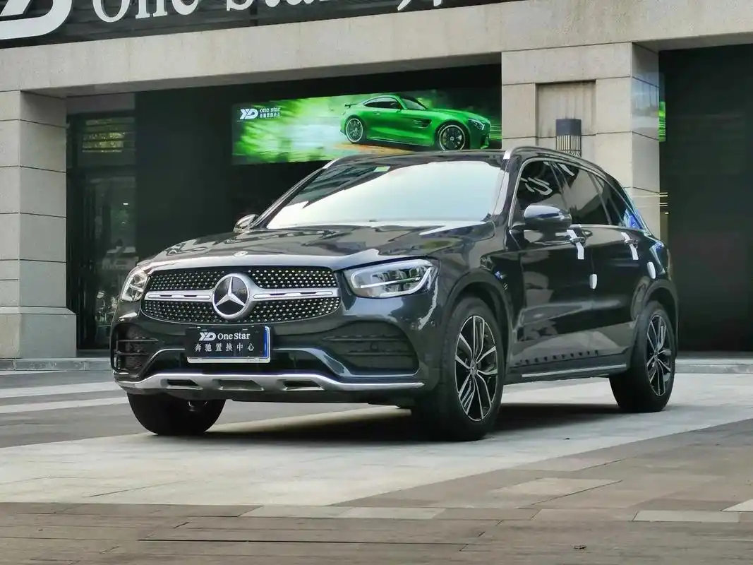 新车指导价:42.98万.奔驰glc级 2021款 glc  - 抖音