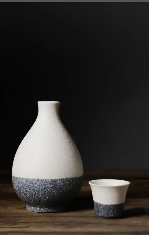 中式 陶瓷 家用雪花釉中式烈酒杯复古小酒盅中国风酒器具白酒黄酒清酒